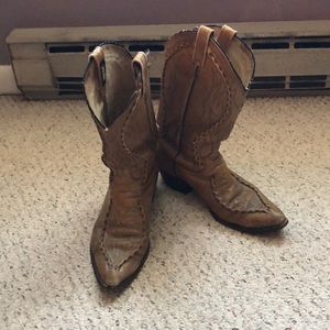 Men’s Dan Post cowboy boots